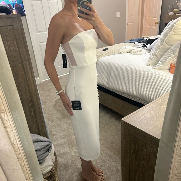 White Strapless Bodycon Dress - Picture 6 of 11